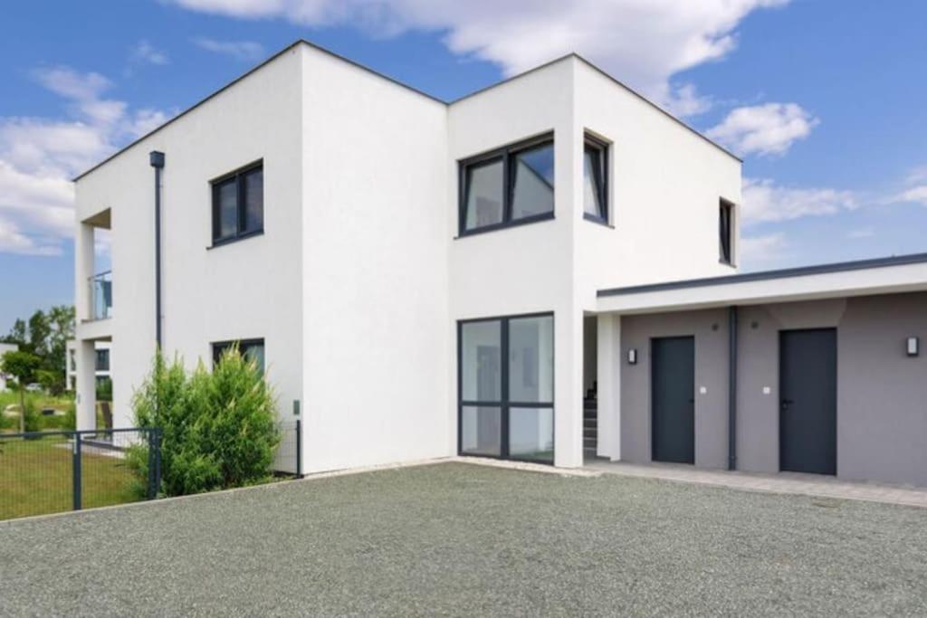 Luxus Appartement Am Golfplatz Und Therme Lutzmannsburg Zsira Εξωτερικό φωτογραφία